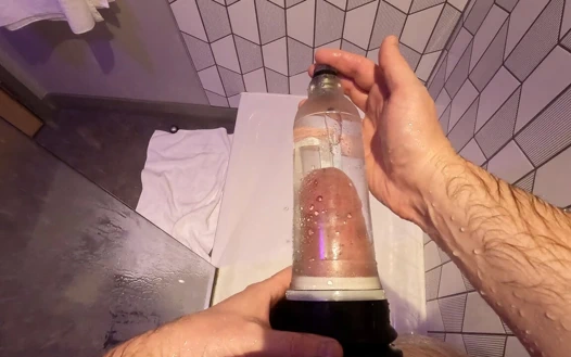 Büyük ayı vücutlu sabah yarak pompası