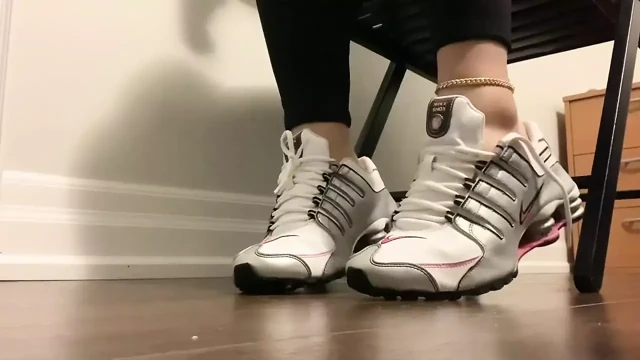 Nike shox nz vurgulayıcı ayakkabı oyunu