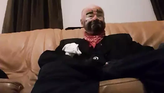 Üzgün ​​sam daha mutlu olur