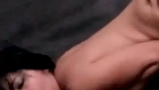 İç çamaşırlı klasik Meksikalı porno sikişi