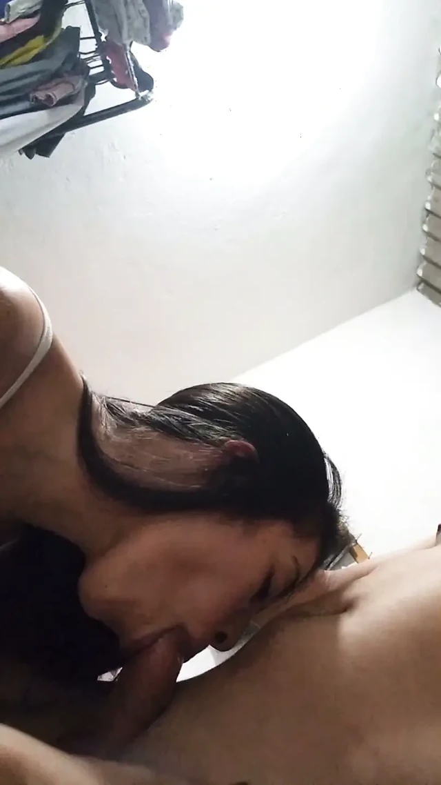 Bakış açısı yaramaz ve seksi dadıcımla dalga geçiyor