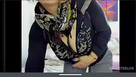 Olgun anemon şeritleri – tamamen çıplak