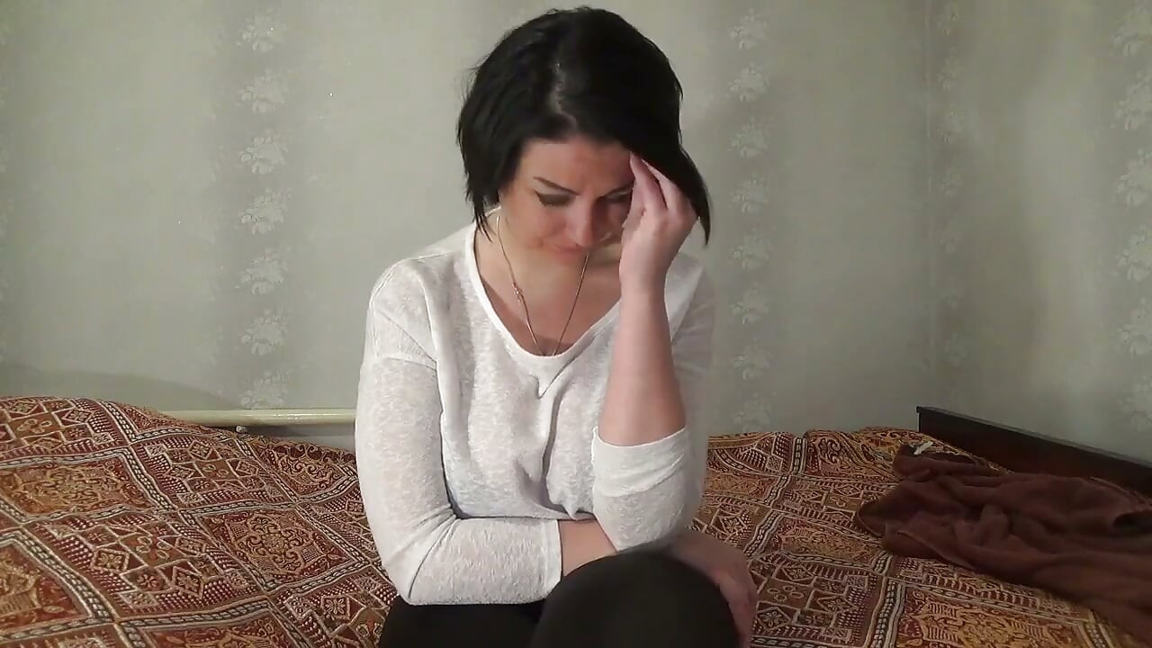 Manipüle edilmiş üvey kız kardeşin istediğini yapıyor!