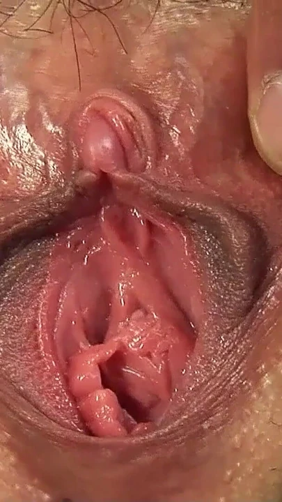 Minyon Japon genç kız 18 sansürsüz döllenme için baştan çıkarıyor jav pornoda sikişiyor | Klip 2