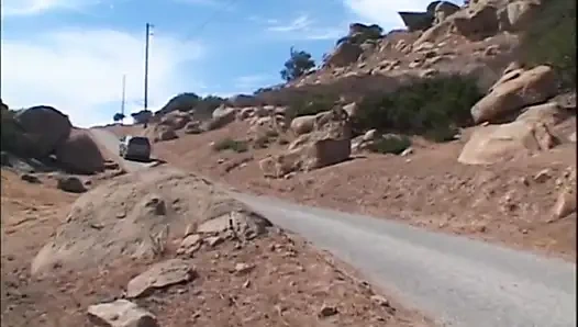 Domine eden zincirleme amcık yalama amcığı parmaklıyor... ağzına boşalma