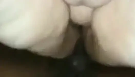 Polonyalı ssbbw dölü altına alıyor derin anal seks ve amcık sikişi