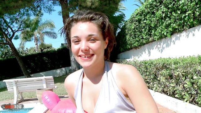 Tania dola: tania dola ile seksi video röportajı