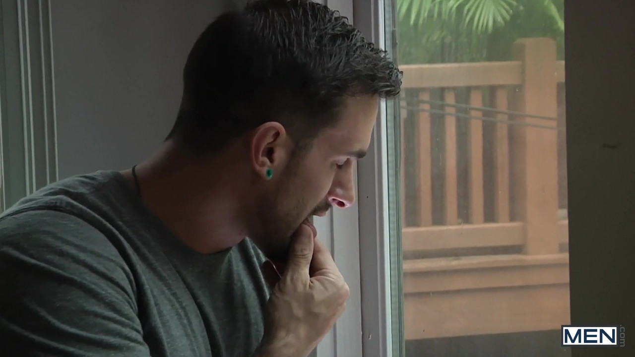 MEN - Watch Perv Phenix Saint Pound Tino Cortez’s Cute Ass Right On The Side Of The Road