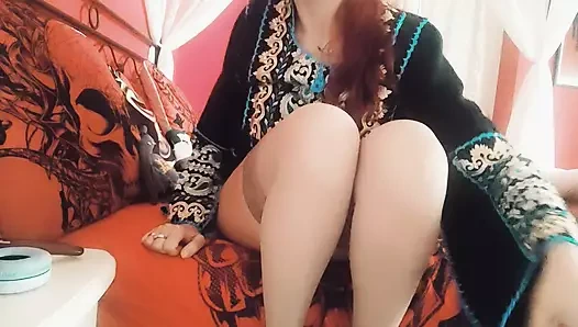 Seksi Arap kızla bacak bacak fetişi