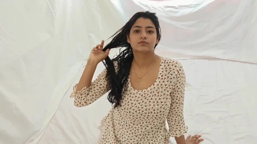 Beautiful bhabhi's nipple ass pussy showed everything and allowed to fuck properly
