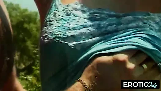 Her nefeste daha derine iniyor