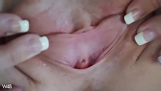 Alexis Crystal oyuncu seçmelerinde