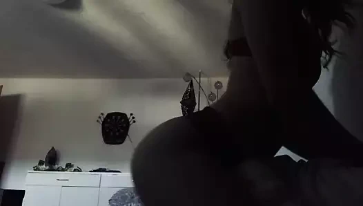 Mrspink kendi kendine