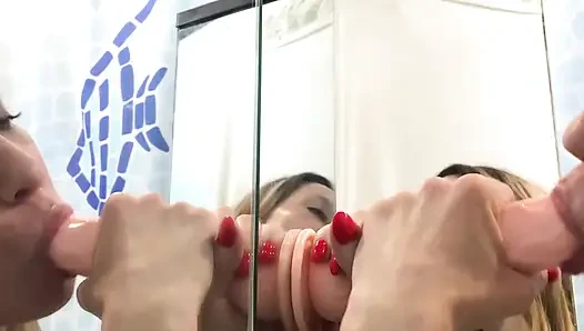 Senin Sert Penisin Için Derin Oral Seks Yapıyorum