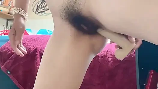 Japon kız hana seksi göt dildoyla oynuyor