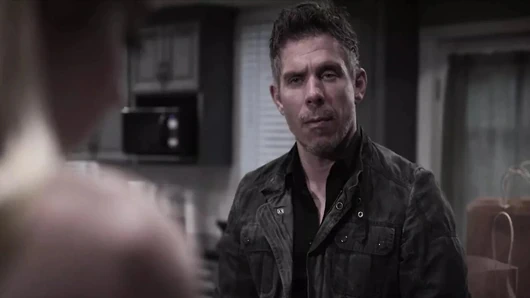 baba ve amca aptal 18yo üvey kızı yararlanın