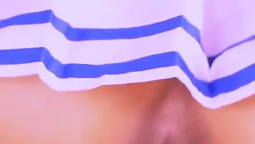 Я не могу устоять перед этим толстым хуем лучшего друга и заканчивает скачкой