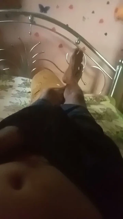 Merhaba ben erkek, süper bir kızla seks yapmak isteyen varsa benimle iletişime geçsin