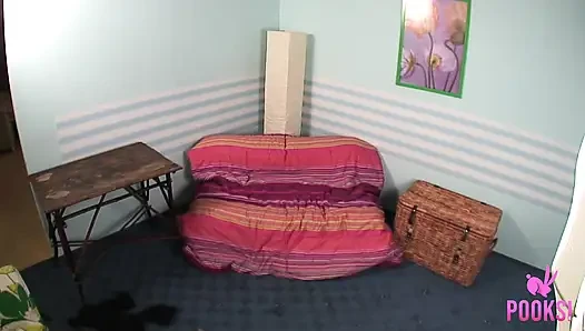 Seksi üniversiteli kız Kimber Kira amını sert siktiriyor!