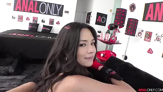 Scarlett için kalçalar yukarı