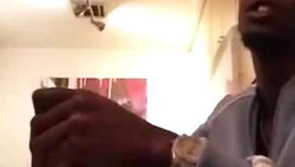 #desiigner dünyanın en acı sosunu yiyerek kendini test ediyor.