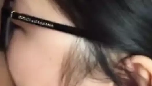 Asosyal Asya kız arkadaş oral seks