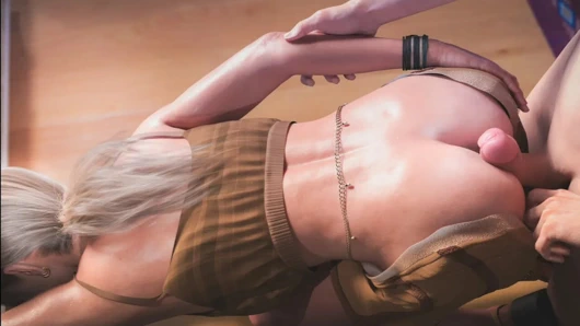 Üvey kız kardeş arkadaşı üvey erkek kardeşi tarafından sikiliyor