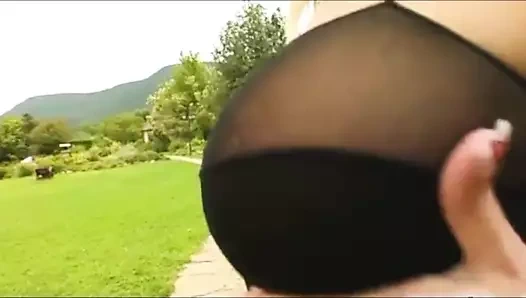 Göt trafik sarışın nüfuz ona göt ile oyuncaklar ve iki çük