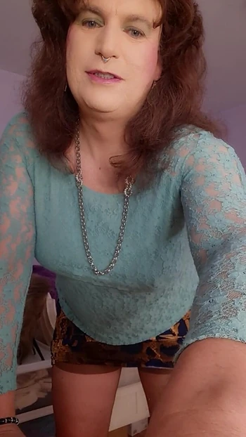 Скажи привет моим фанатам из Faphouse - видео слишком короткое