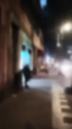 Fabi miss hot- dürtüye dayanamıyorum ve sonunda banyoya geliyorum