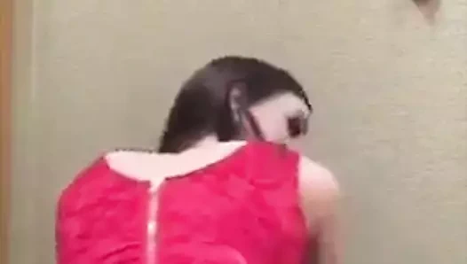 Partiden sonra eve heyecanlı geldiğinde...