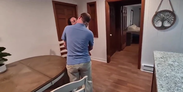 Üvey anne üvey oğlu tarafından dölleniyor