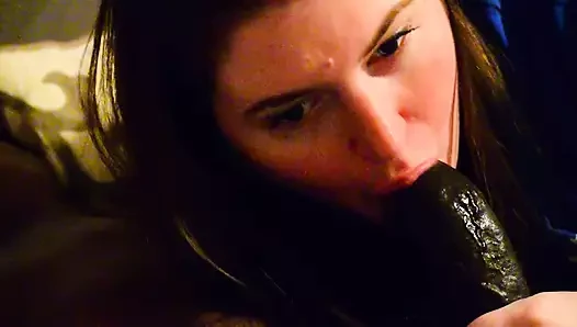 Çikolata ağzında eriyor amazon büyük zenci yutuyor