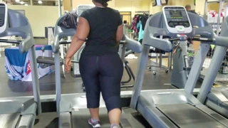spor salonunda Nutbooty