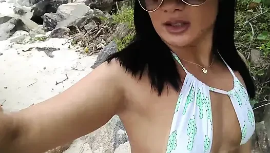 Sahilde yürü ve ne verdiğine bak