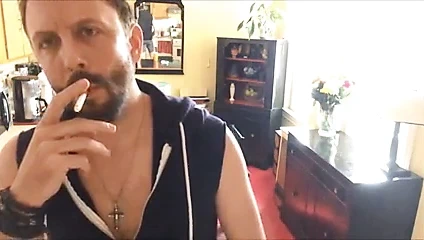 Str8 erkekler sabah dumanı ve şişkinliği