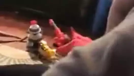 Sarışın anne sürtük üvey oğlunun oyuncakları fahişe adım anne cüruf emmek