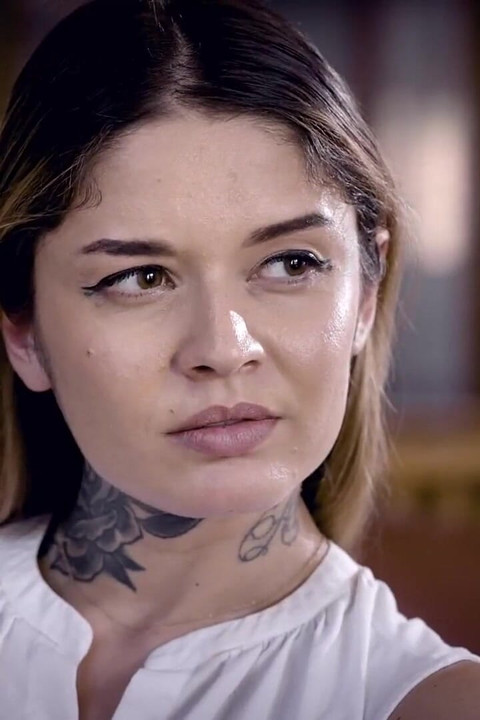 Saf tabu Vanessa Vega'nın çaresiz ameliyat plea'sı Dr. Brown'un uğursuz ham sikiş anlaşmasına ateş ediyor