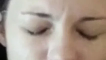 Epic boşalmak üzerinde yüz amatör