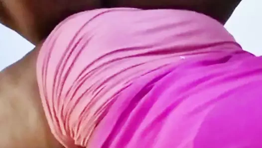 Büyük yarak derine inmeyi seviyor