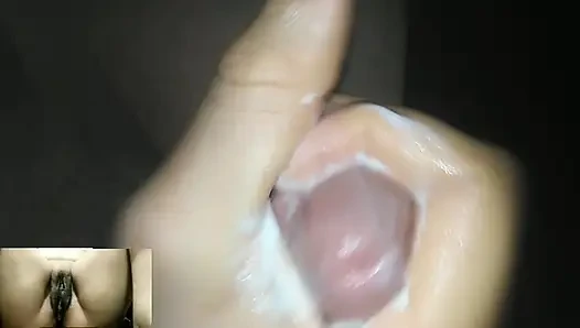 Görüntülü görüşmede mastürbasyon yaparken yakalandı