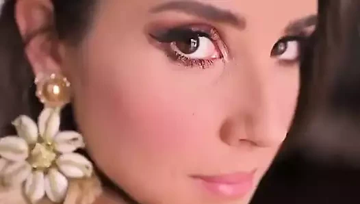 VP08 - Ana Paula Ganoza 20plo