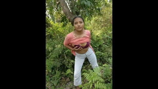 Jungle mein le jakar step sister ki chudai kar di xxx videos hindi talk