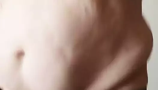 Zıplayan göğüsler ile başka bir atlama