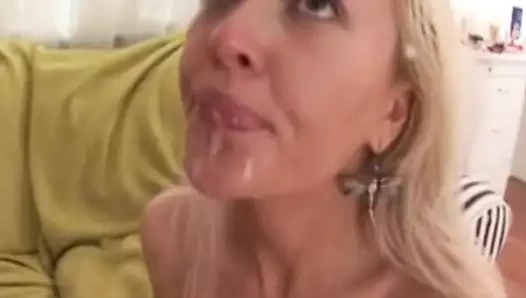 Altın sarışın için sert sikiş