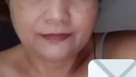 Asya eski milf joi canlı