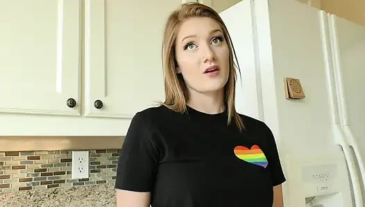 Aria Kai gözetim memurunun dışarıda kalmasını istiyor