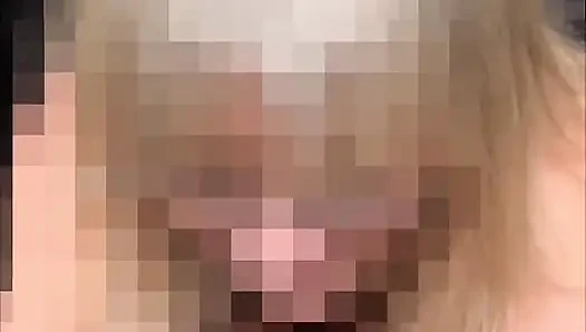 Julie Cunningham ile garajda edepsiz sikişiyor