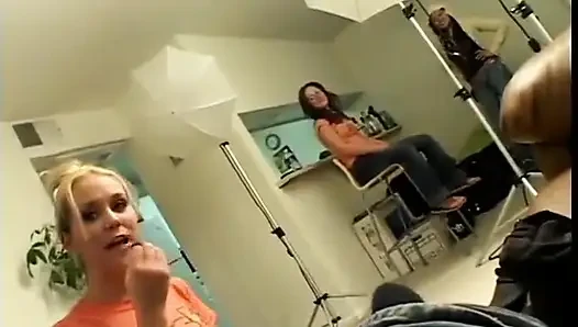 Ateşli edepsiz kızlarla bts