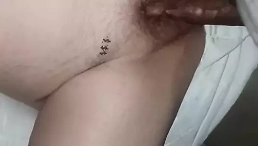 Dayak yolu dışında arabada seks büyük zenci yarağı dölleniyor puta şişman kabarık amcık